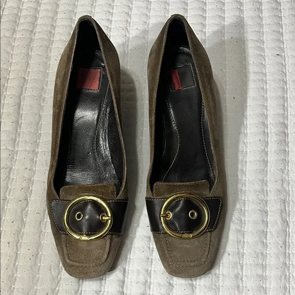 Coach Brown Suede Flats with Gold Accent - Picture 1 of 7